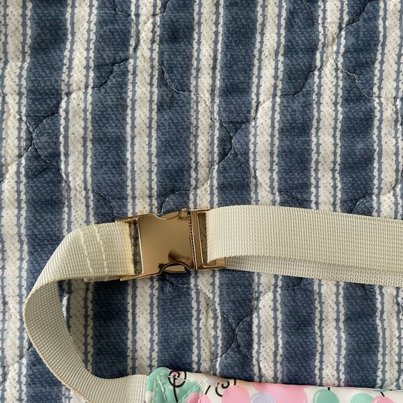 Disney bum bag - Picture 7 of 8